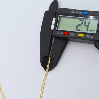 Cadena de oro de 18k. Peso: 5.05 gr.