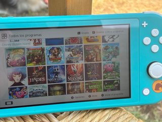 Nintendo Switch Lite + 60 giochi