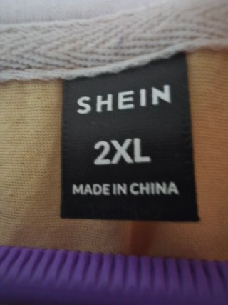 Camiseta SHEIN Los Angeles California Talla XXL