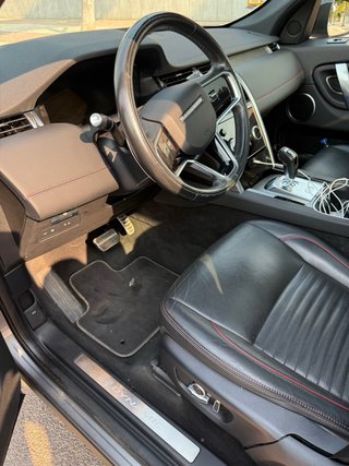 Land Rover Discovery Sport 2021