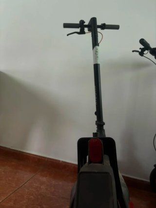 Xiaomi Electric Scooter 4 Lite con papeles