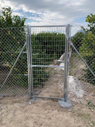 CERRAMIENTOS DE VALLA Y MUROS DE BLOQUE