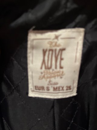 Abrigo paño negro Zara capucha