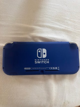 Nintendo Switch Lite Blu + Custodia + Mario Kart