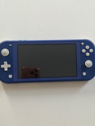 Nintendo Switch Lite Blu + Custodia + Mario Kart