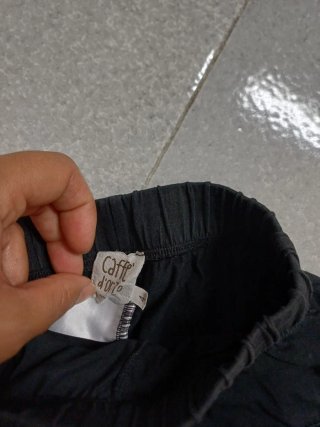 Pantaloncini neri bambina 4 anni