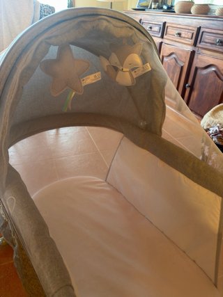 Cuna Kinderkraft Lovi bebé con mosquitera