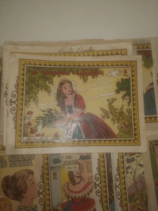 Lote 34 números revista juvenil femenina años50