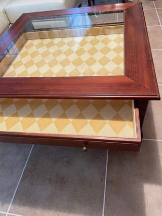 Mesa de centro cuadrada de madera y cristal