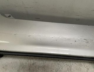 Toyota 144012 5215947030 paragolpes trasero prius