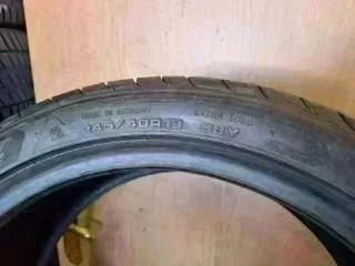 245 40 R19 98Y RF Goodyear - 1 neumático +90%