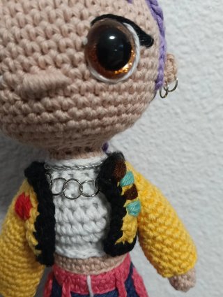 Muñeca Amigurumi Kpop Guerreras