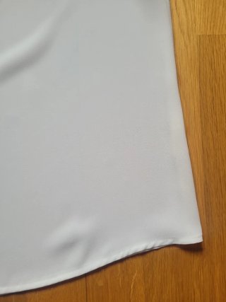 Top Stradivarius sin mangas blanco
