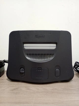 lote completo Nintendo 64 + 3 mandos (105)