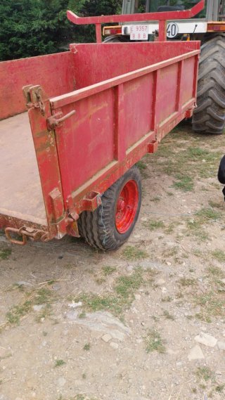 Remolque agrícola hidráulico
