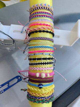 Pulseras Macramé Multicolor.