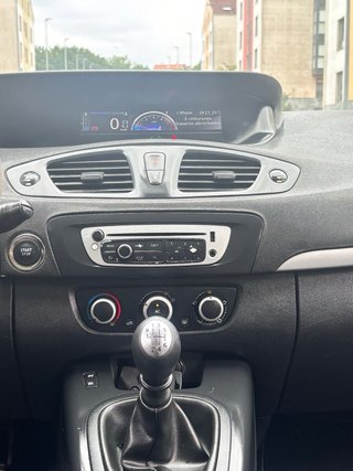 Renault Scenic 2013