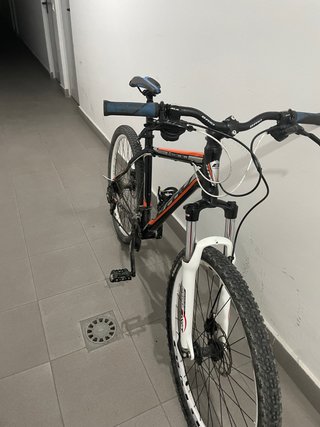 Bicicleta MTB 26 cambio y frenos cambiados
