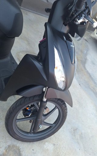 Honda Vision Negra 1.500 km