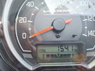 Honda Vision Negra 1.500 km