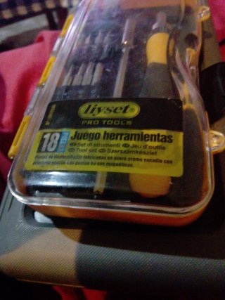 Destornillador de carraca con puntas