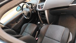 Peugeot 207 2009