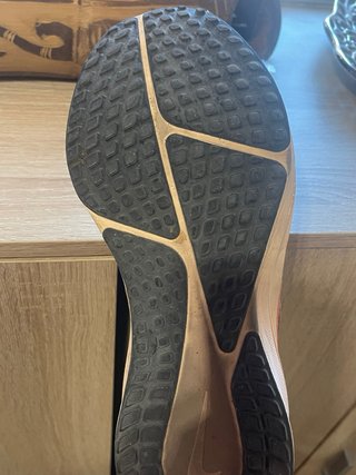 Zapatillas Nike Vomero V17 Naranja/Blanco