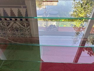 Vitrina de cristal con 2 baldas