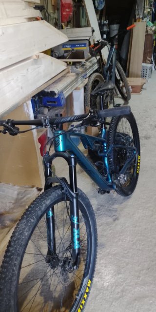 Bici de Montaña Doble Suspensión