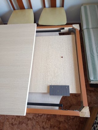 Mesa plegable de madera
