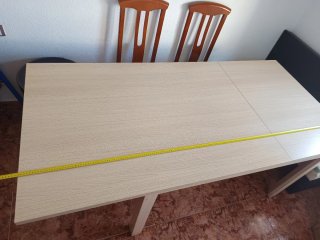 Mesa plegable de madera
