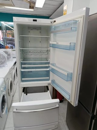 Nevera blanca con cajones haier con garantía