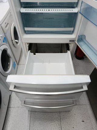 Nevera blanca con cajones haier con garantía