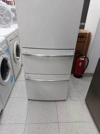 Nevera blanca con cajones haier con garantía
