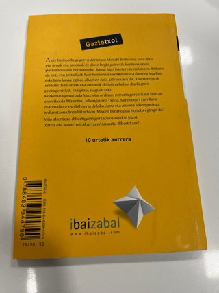 Lote de 3 libros infantiles en euskera, Gaztetxo!