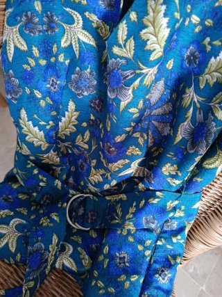 Adolfo Dominguez Top Seda Turquesa Talla 36