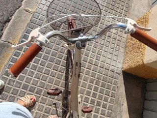 Bicicleta Clásica Color Crema