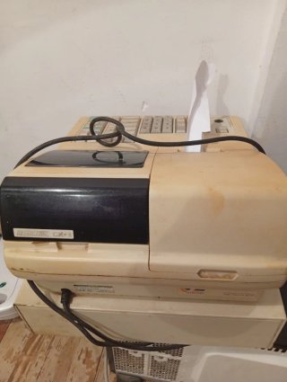 Regestradora Funciona y luego se apaga repentiname