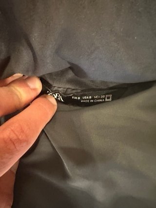 Piumino Zara effetto scamosciato grigio
