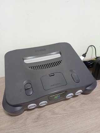 Nintendo 64 Completa + Lote Soportes (101)