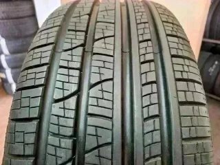 235 60 R16 100H Pirelli - 1 neumático sin uso