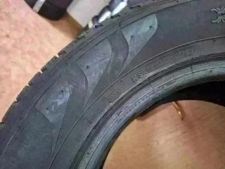 235 60 R16 100H Pirelli - 1 neumático sin uso