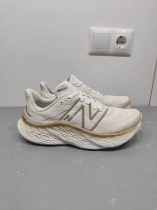 New Balance Fresh Foam More v4 Talla 43