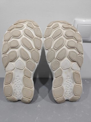 New Balance Fresh Foam More v4 Talla 43