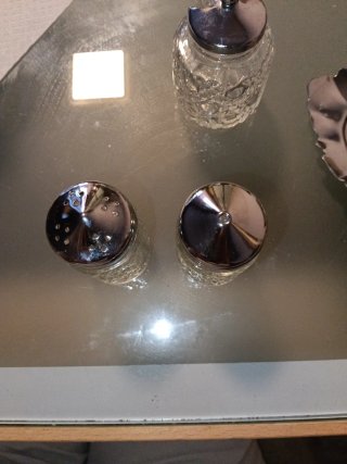 Set especiero salero cristal y metal