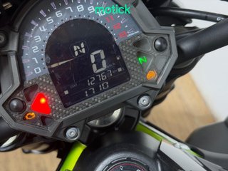 KAWASAKI Z 900 (FULL)