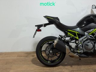 KAWASAKI Z 900 (FULL)