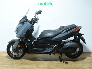 YAMAHA XMAX 125