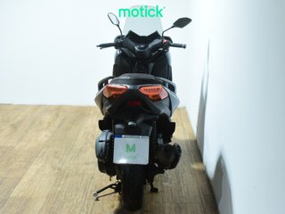YAMAHA XMAX 125