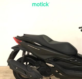 HONDA FORZA 125